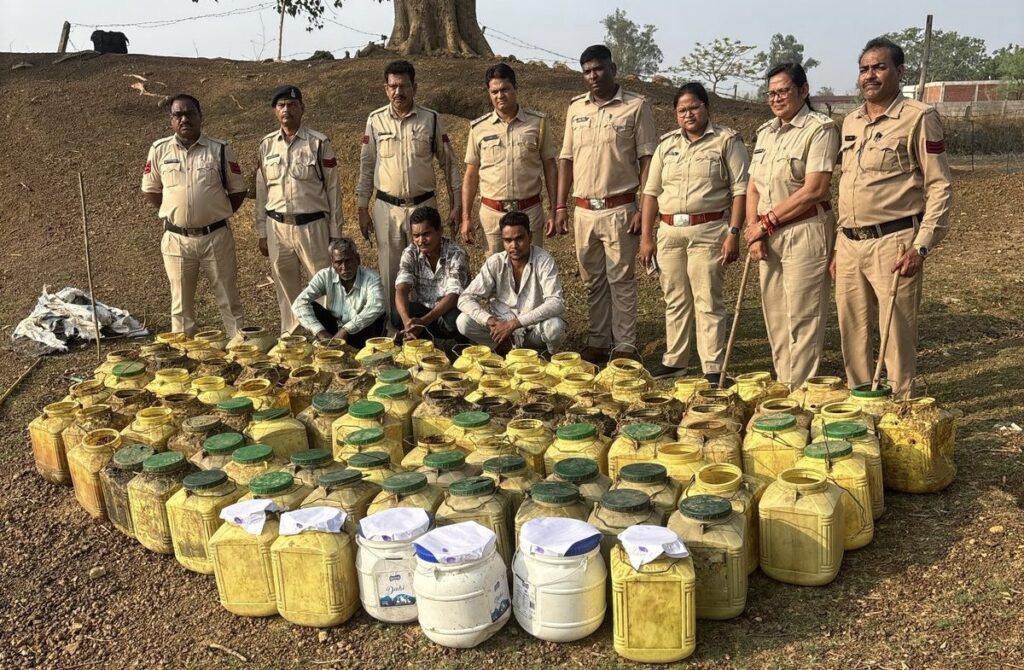 पहले स्टेट एक्साइज और अब सीपत पुलिस की कार्रवाई, दबाव में बिलासपुर आबकारी विभाग ने की दिखावे की कार्रवाई