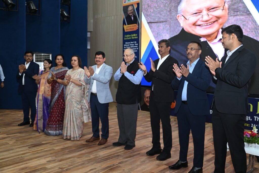 एसईसीएल में कोल इंडिया गोल्डन जुबली लेक्चर सीरीज़ के तहत शिव खेड़ा द्वारा मोटिवेशनल टॉक सम्पन्न