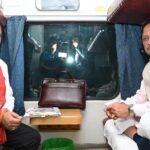 मुख्यमंत्री विष्णु देव साय ट्रेन से सरगुजा के लिए हुए रवाना