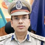 एसएसपी ने किया आरक्षक को निलंबित,कहा पुलिस वर्दी की मर्यादा और छवि को आघात पहुंचाने वाले किसी भी अधिकारी या कर्मचारी को बख्शा नहीं जाएगा