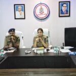 कानून-व्यवस्था की समीक्षा बैठक में एसपी ने दिए सख्त निर्देश