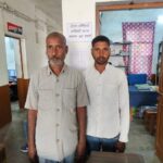 रास्ते के विवाद में पुलिस के सामने दबंगई, पिता-पुत्र गिरफ्तार