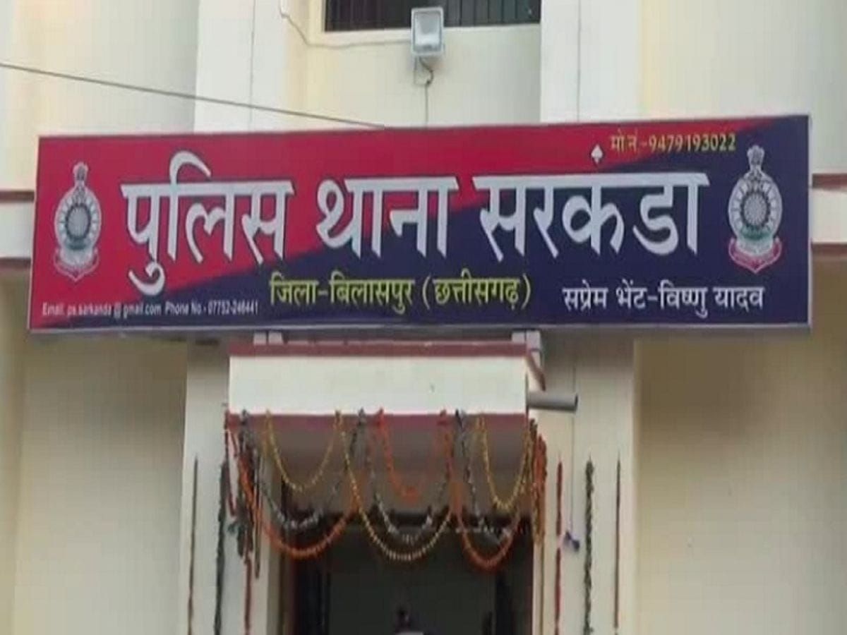 किराए के मकान में रहकर प्रतियोगी परीक्षा की तैयारी कर रहे युवक की फांसी पर लटकी मिली लाश