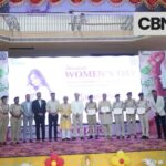 कलेक्टर संजय अग्रवाल एसएसपी रजनेश सिंह की मौजूदगी में सुपर दीदी कार्यक्रम में 100 से अधिक महिलाओं का सम्मान