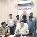 एसएसपी की सख्ती:मोबाइल दुकान चोरी का खुलासा, 14 लाख के 16 आईफोन बरामद, दो आरोपी गिरफ्तार
