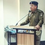 वायरल वीडियो पर पुलिस का पलटवार: भ्रामक तरीके से पेश की गई घटना, जवान कर रहे थे जाम हटाने का प्रयास