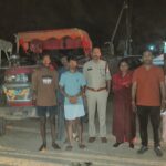 महानदी करही घाट पर अवैध रेत कारोबार पर बड़ी कार्रवाई, 5 वाहन जब्त