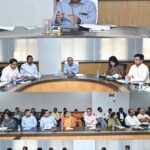 जनता से जुड़ी सभी सेवाएं लोक सेवा गारंटी अधिनियम के दायरे में लाने के निर्देश,मुख्य सचिव ने क्रियान्वयन की समीक्षा कर तय की जवाबदेही