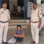 बिना लाइसेंस ट्रेलर दौड़ाना पड़ा भारी, हादसे में मौत के बाद चालक गिरफ्तार