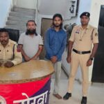 साइबर ठगी के लिए बैंक खाते जुटाने वाले दो आरोपी गिरफ्तार, म्यूल अकाउंट नेटवर्क से जुड़े होने की आशंका