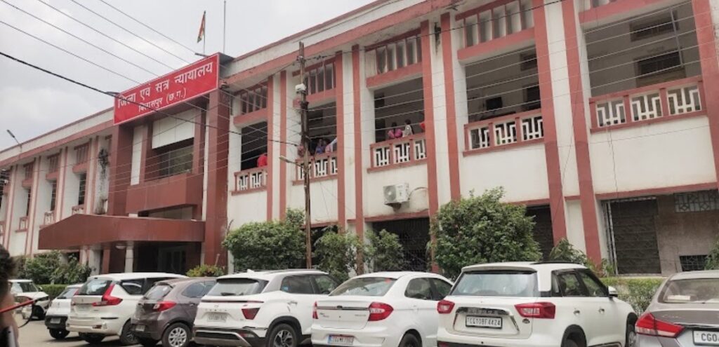 मां की मौत के बाद सोने की पोटली पर भाई-बहन में विवाद,अदालत ने भाइयों को झटका दे बदला फैसला