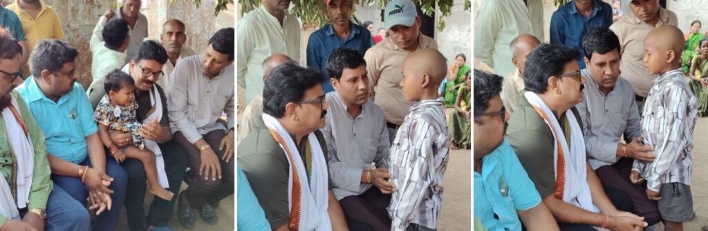 बैगा बच्चों से मिले कोटा विधायक अटल श्रीवास्तव, दी आर्थिक सहायता