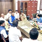 कलेक्टर की मौजूदगी में कांग्रेस-अपोलो प्रबंधन की बैठक, स्वास्थ्य सेवाओं में सुधार पर बनी सहमति