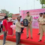 दुर्ग यातायात पुलिस की बड़ी पहल: ट्रैफिक मितानों को मितान किट, हाईवे पेट्रोलिंग वाहनों में स्ट्रेचर सुविधा