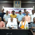 एबीवीटीपीएस मड़वा से सेवानिवृत्त कार्यपालन अभियंता को दी गई भावपूर्ण विदाई