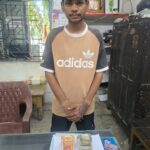 दोपहिया वाहन की डिक्की से 61,300 चोरी करने वाले दो आरोपी चंद घंटों में गिरफ्तार