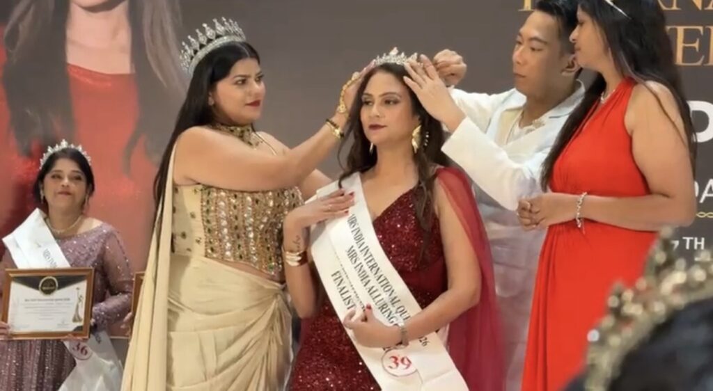 सपनों की दूसरी उड़ान:42 की उम्र में एंजेल चौकसे ने जीता अंतरराष्ट्रीय ताज, साबित किया-हौसलों के आगे उम्र भी झुक जाती है