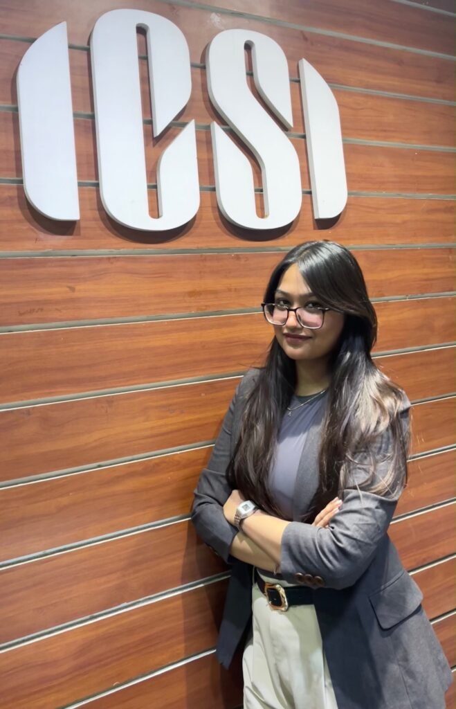 पहले ही प्रयास में CS प्रोफेशनल परीक्षा पास कर अदिश्री ने बढ़ाया बिलासपुर का मान