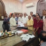 आरक्षण नीति और संबंधित कानूनों में सुधार की मांग, समग्र सवर्ण समाज ने सौंपा ज्ञापन