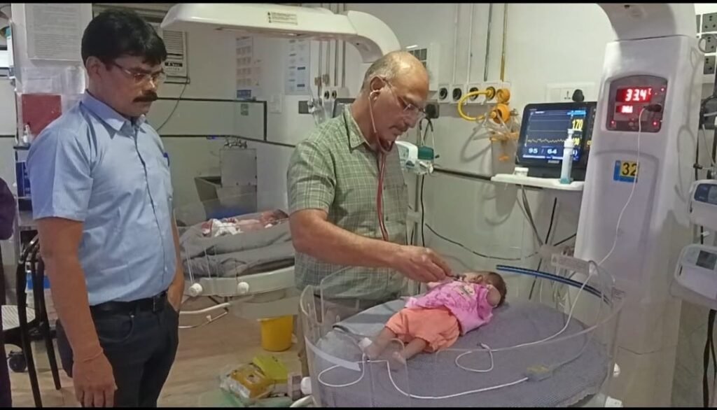 दोनों नाक के रास्ते बंद थे, एक सप्ताह वेंटिलेटर पर रहा नवजात, जटिल सर्जरी के बाद मिली नई जिंदगी