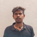 शराब के लिए पैसे नहीं मिले तो तलवार-रॉड लेकर पहुंचा युवक, कार में की तोड़फोड़