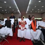 तोखन साहू ने मुख्यमंत्री विष्णुदेव साय के साथ सुनी ‘मन की बात’