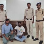 महिला मित्र से मिलने गया था शिवा, मोहल्ले के तीन युवकों ने पीट-पीटकर मार डाला,दो आरोपी जेल भेजे गए; तीसरे की तलाश