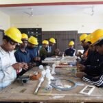बस्तर में कौशल प्रशिक्षण से आत्मनिर्भर बन रहे युवा